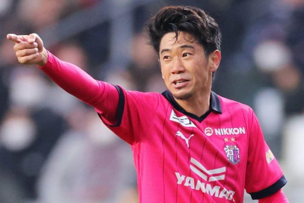 Shinji Kagawa Bersinar Lawan PSG