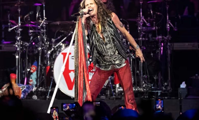 Steven Tyler Ajak Wisatawan Kembali Pulau Hawaii