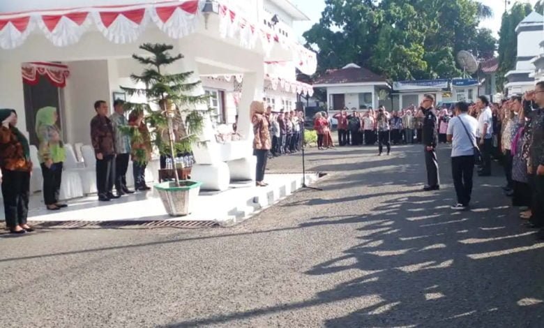 Wali kota Kotamobagu Tatong Bara