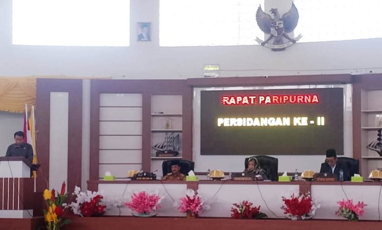 Ketua DPRD Buol Srikandi Batalipu