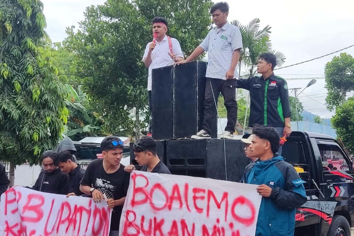 Mahasiswa Boalemo Desak Pembayaran Gaji Guru