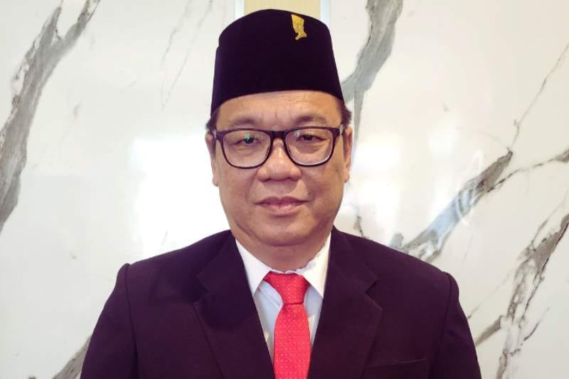 Ketua DPRD Bolmong Tonny Tumbelaka