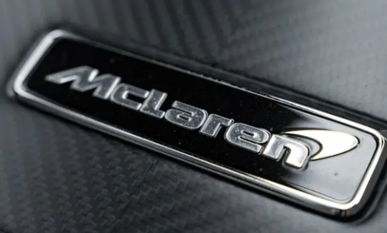 Desain Logo McLaren