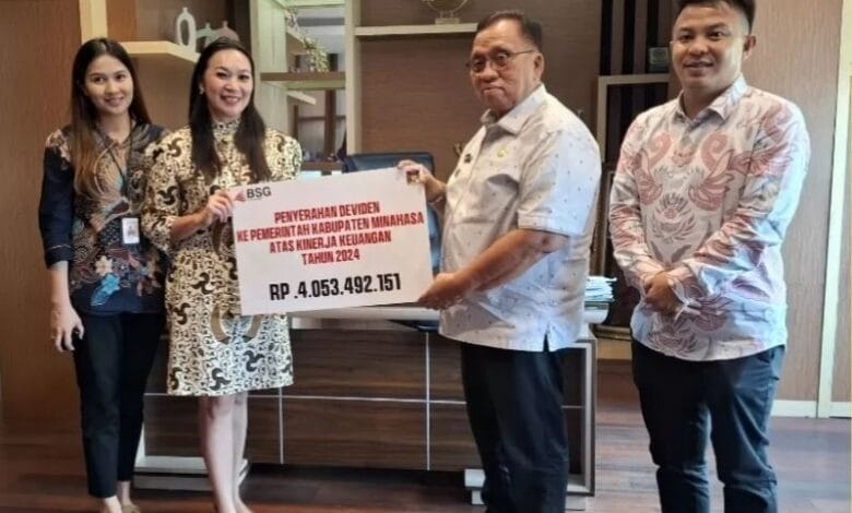 Minahasa Terima Deviden dari Bank SulutGo