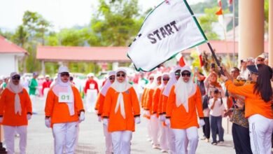 lomba gerak jalan PKK Bolmong