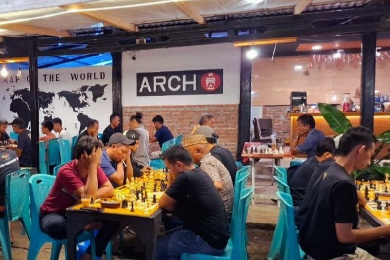 Arch Kafe