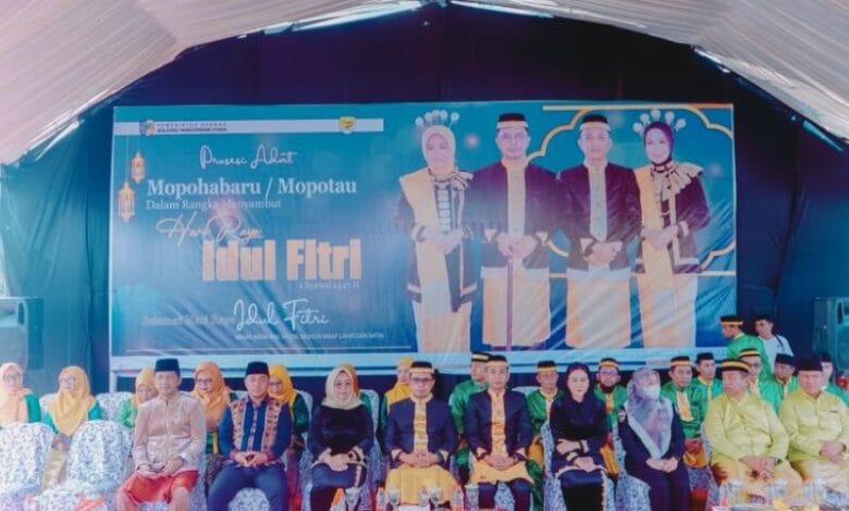 Prosesi Adat Mopohabaru Boltara